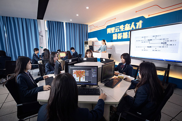 人工智能軟件開發(fā)專業(yè)就業(yè)前景 聚焦人工智能基礎(chǔ)軟件